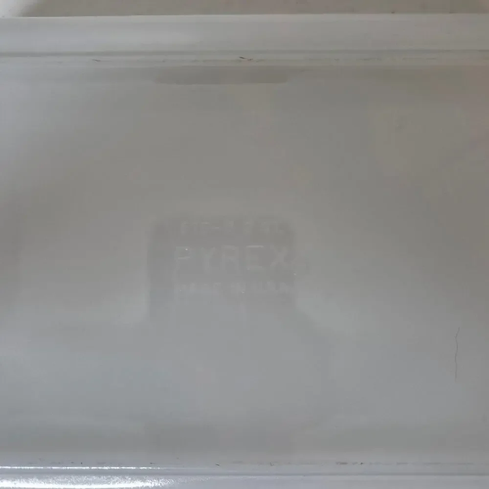 Vintage Pyrex Golden Pine Cone Space Saver Rectangle #575B 2Quart Casserole Dish